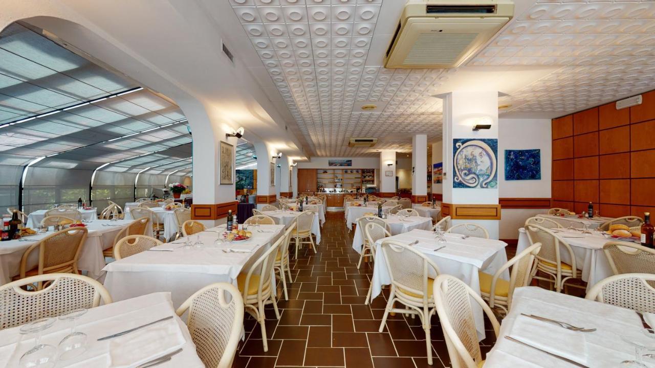 Hotel Zunino Споторно Экстерьер фото