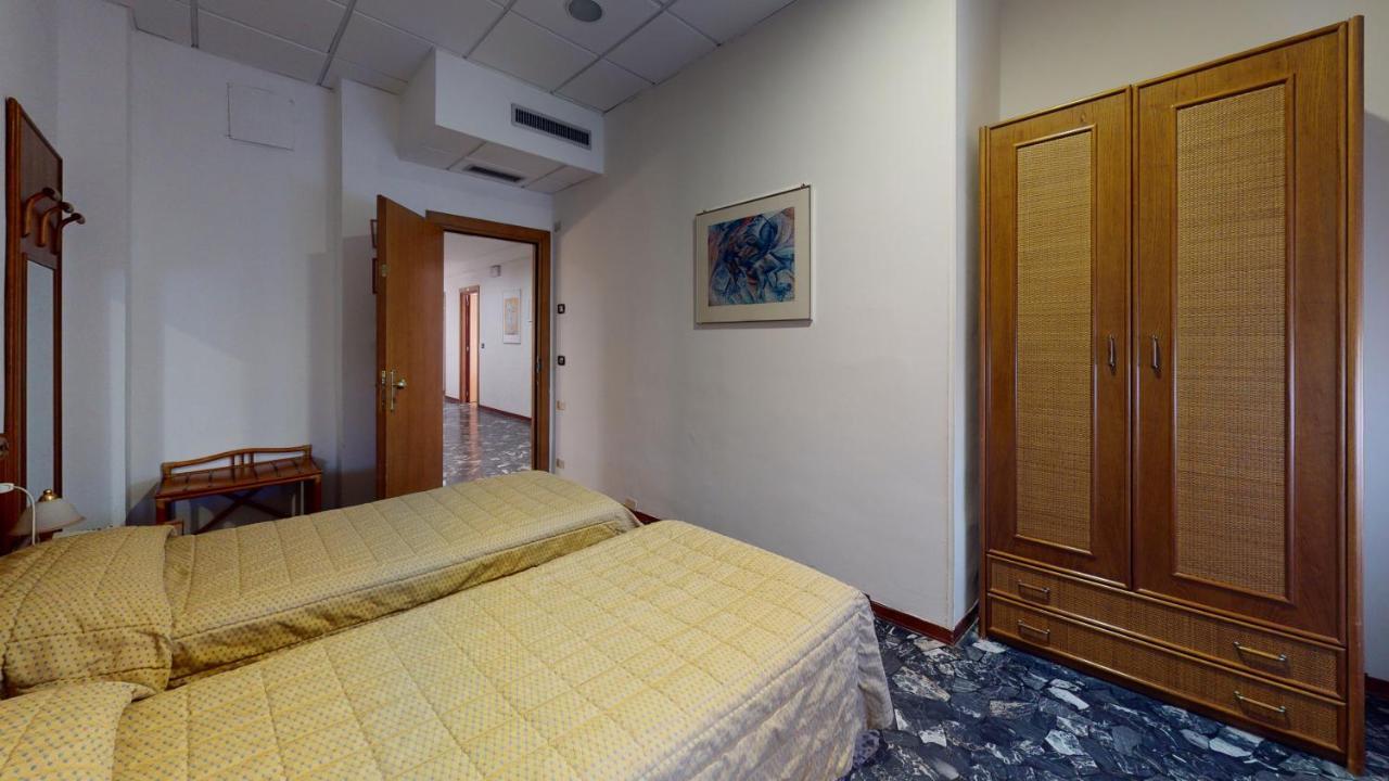 Hotel Zunino Споторно Экстерьер фото